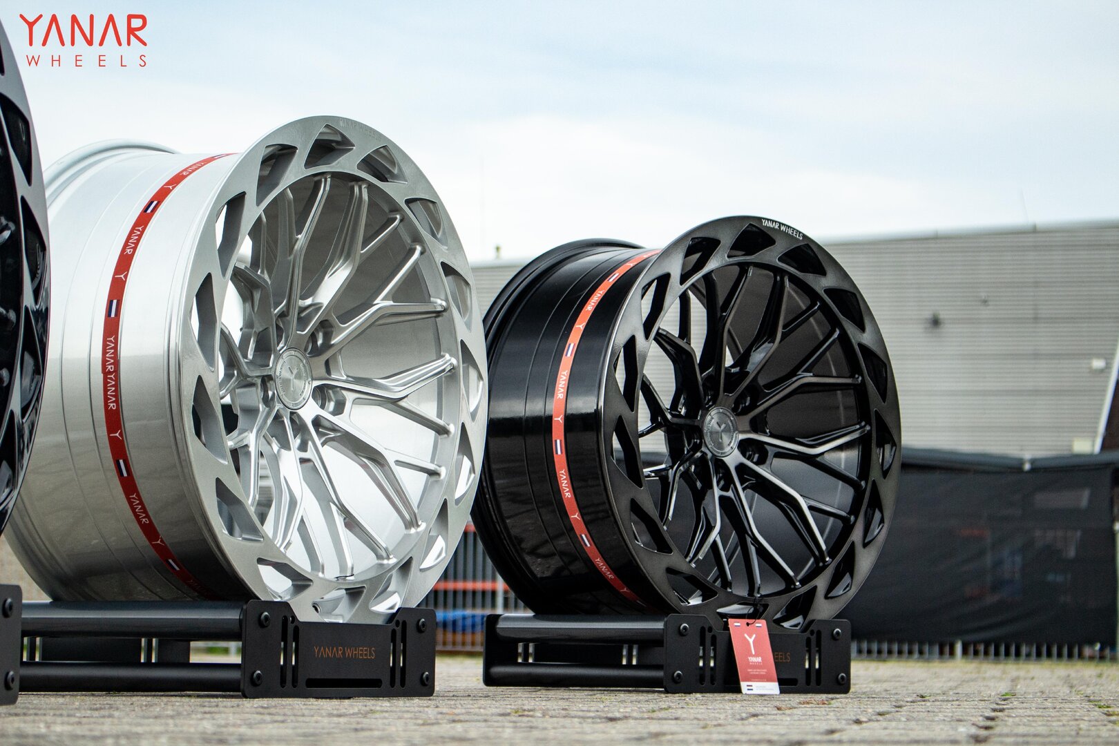 Yanar Wheels ZWO-083 21" 9J ET30 + 10,5J ET42 5x112 Tinted Black - obrazek 4