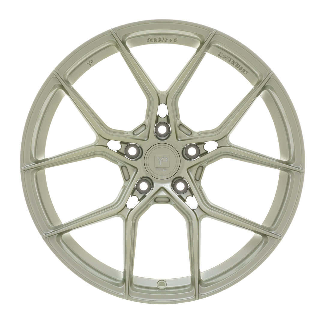 Yido Performance Forged+R 19" 9J ET20 + 10J ET33 5x120 Light Gold - obrazek 4