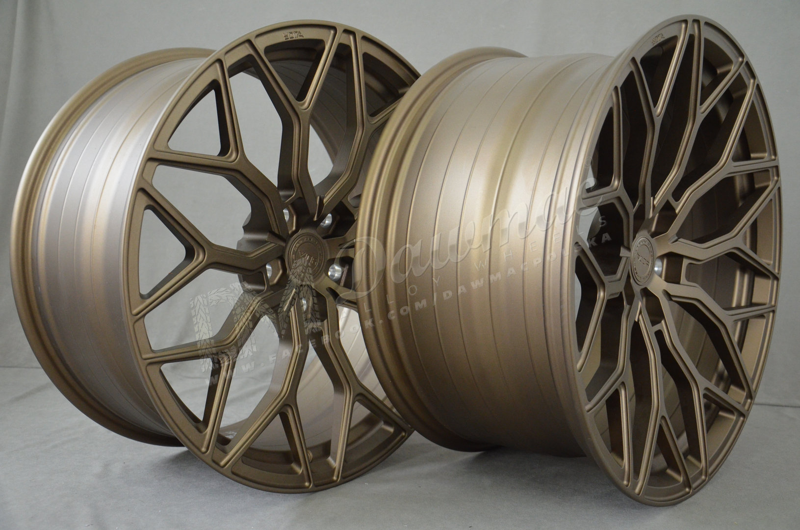 Yota Wheels YP1 20" 9J ET20-ET45 + 10J ET20-ET45 BLANK Satin Bronze - obrazek 5