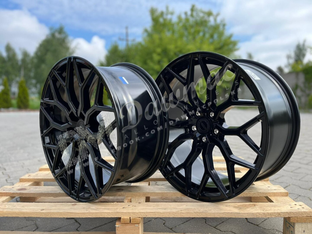 Yota Wheels YP1 20" 9J ET35 + 10J ET40 5x120 Gloss Black - obrazek 4