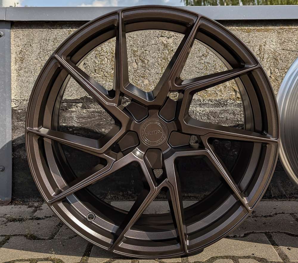 Yota Wheels YP2 18" 8J ET25-ET40 5x100-5x120 Dark Satin Bronze
