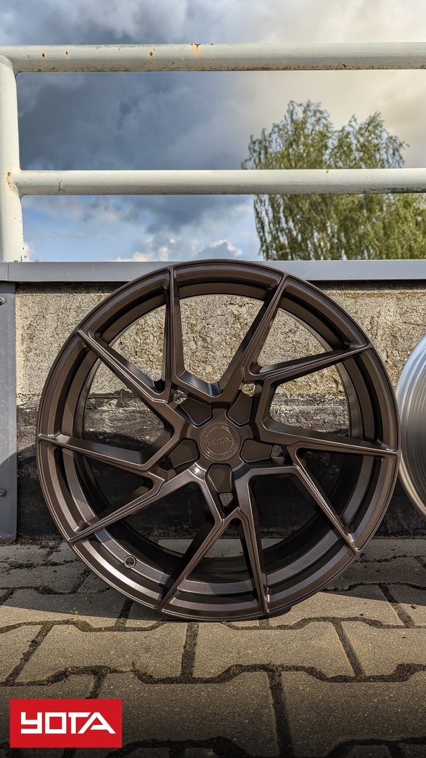 Yota Wheels YP2 18" 8J ET30 5x100-5x120 Dark Satin Bronze - obrazek 8