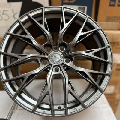 Yota Wheels YP7 18" 8J ET40 BLANK Graphite Glossy