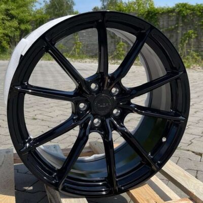 Yota Wheels YP9 19" 8,5J ET40 5x112 Gloss Black