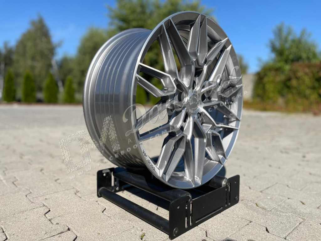 Concaver CVR6 19" 9,5J ET20-ET45 BLANK Brushed Titanium - obrazek 3