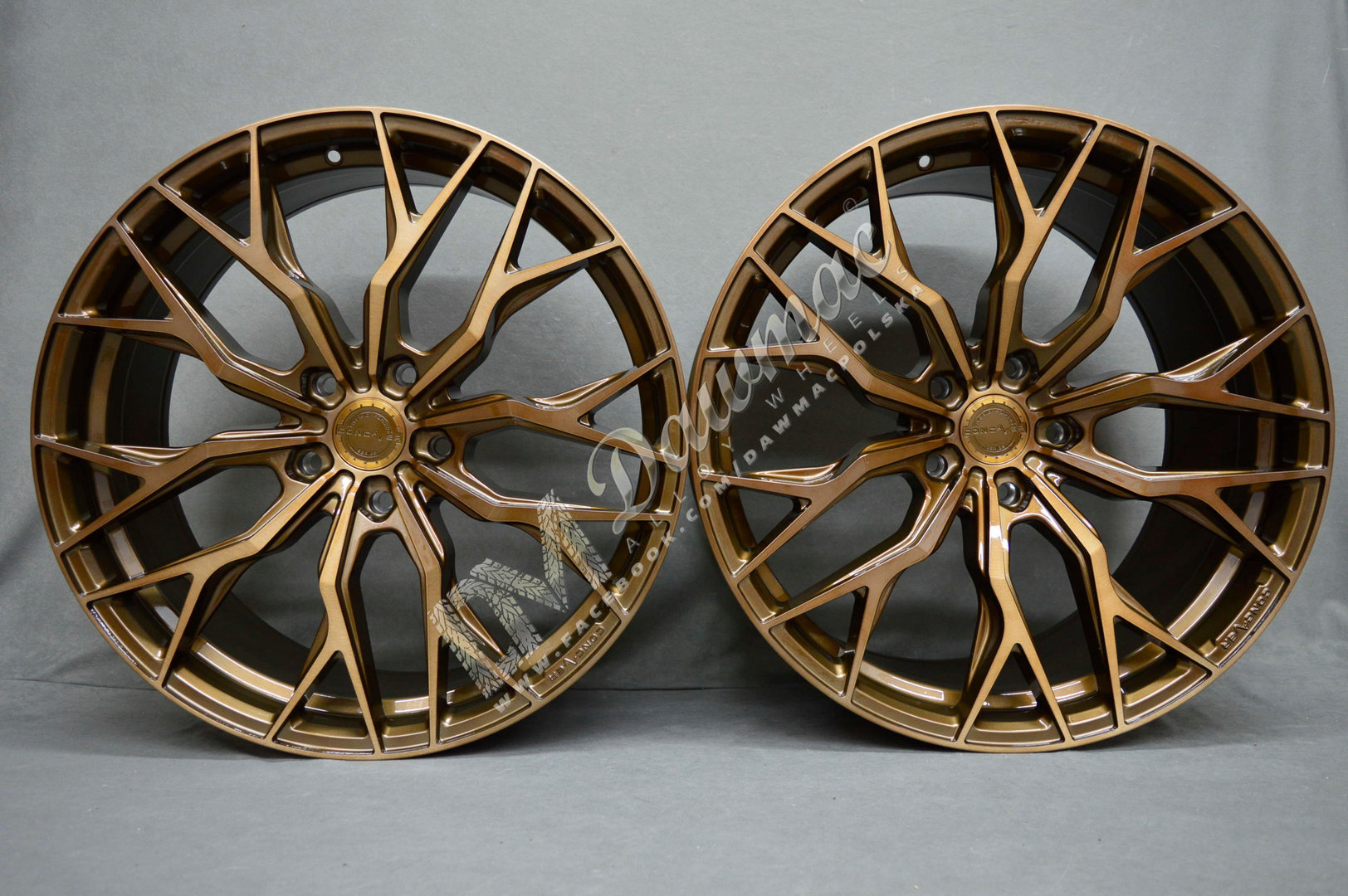 Concaver CVR1 20" 9J ET20-ET51 + 11J ET7-ET48 BLANK Brushed Bronze - obrazek 2