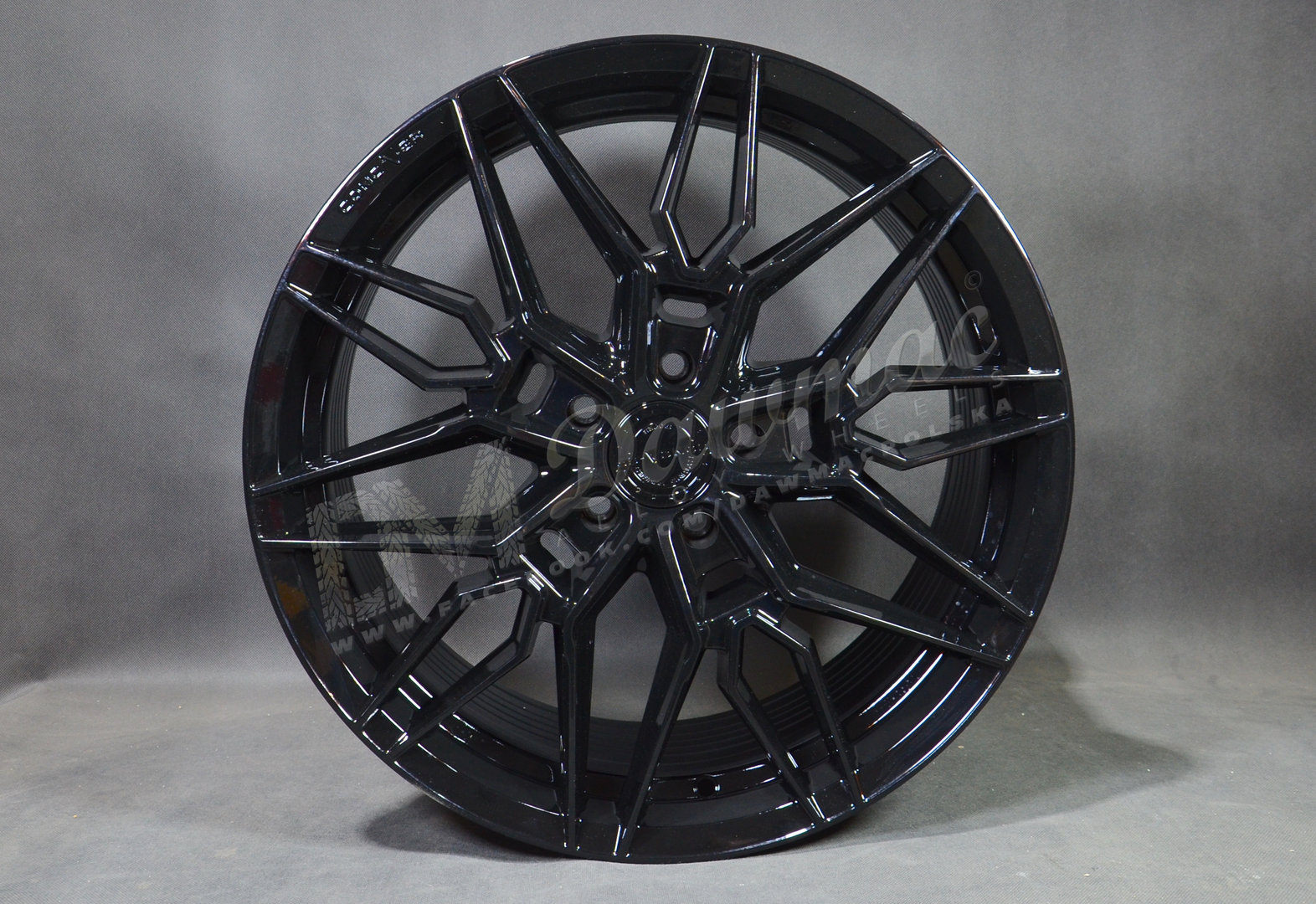 Concaver CVR6 19" 9J ET20-ET40 BLANK Platinum Black - obrazek 2