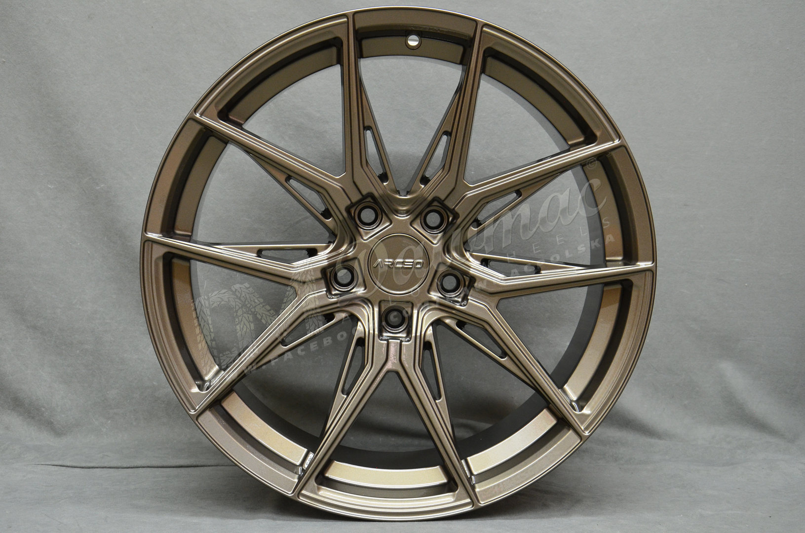 Arceo Marceille 19" 8,5J ET35 5x114,3 Glossy Bronze - obrazek 2
