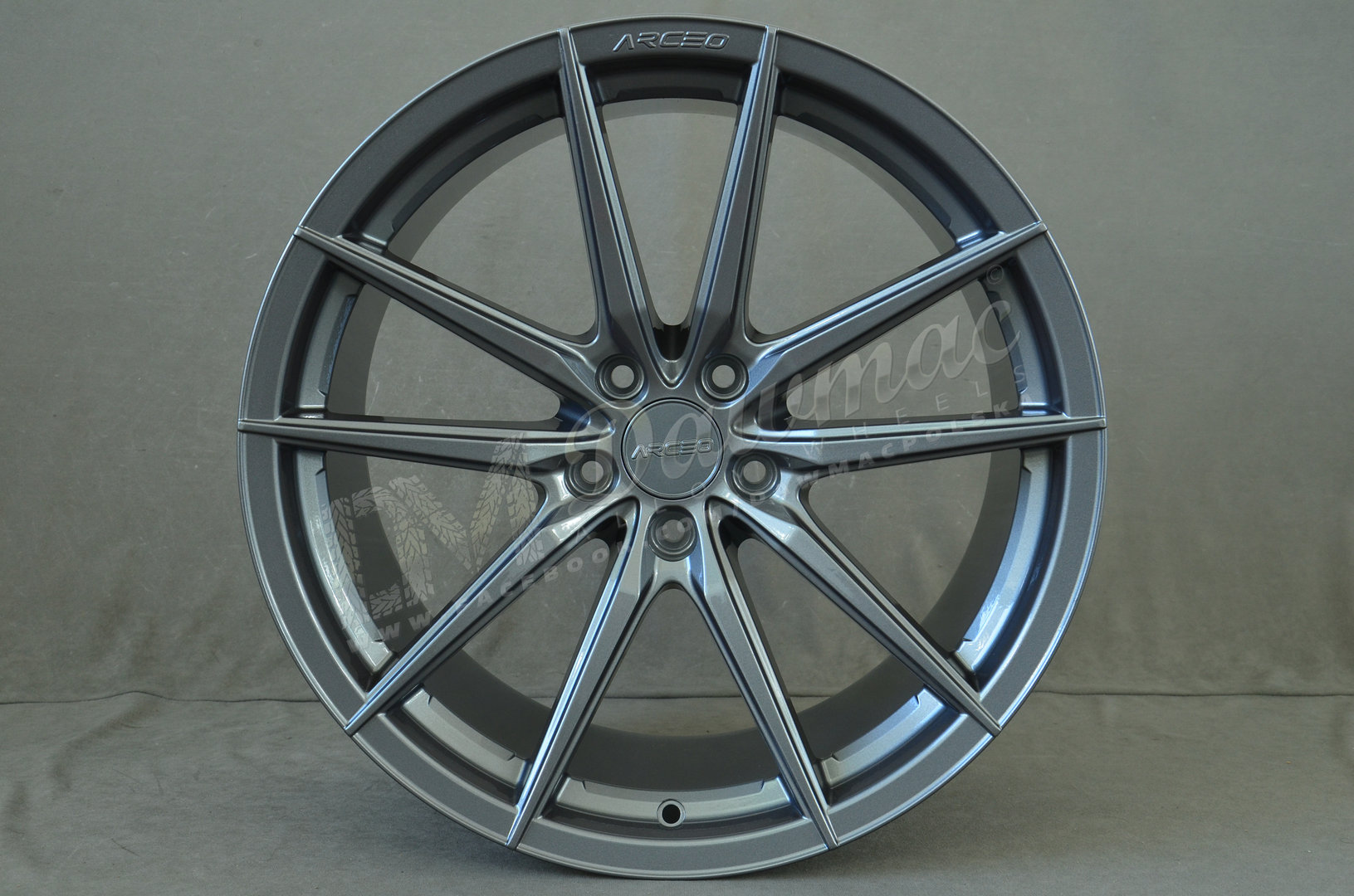 Arceo Monaco 19" 9,5J ET37 5x120 Glossy Titan - obrazek 2