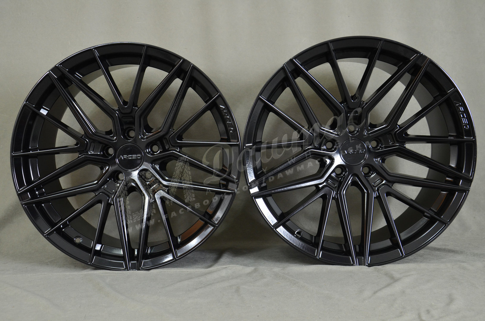 Arceo Sevilla 19" 8,5J ET33 + 9,5J ET37 5x120 Gloss Black - obrazek 2
