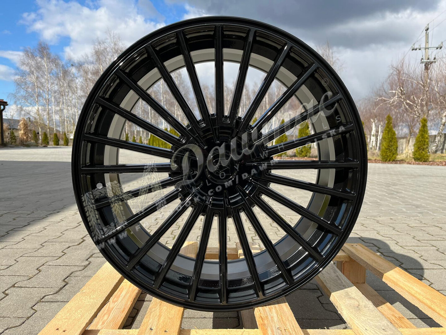 AXE EX50 20" 8J ET40 5x108-6x120 Gloss Black - obrazek 2