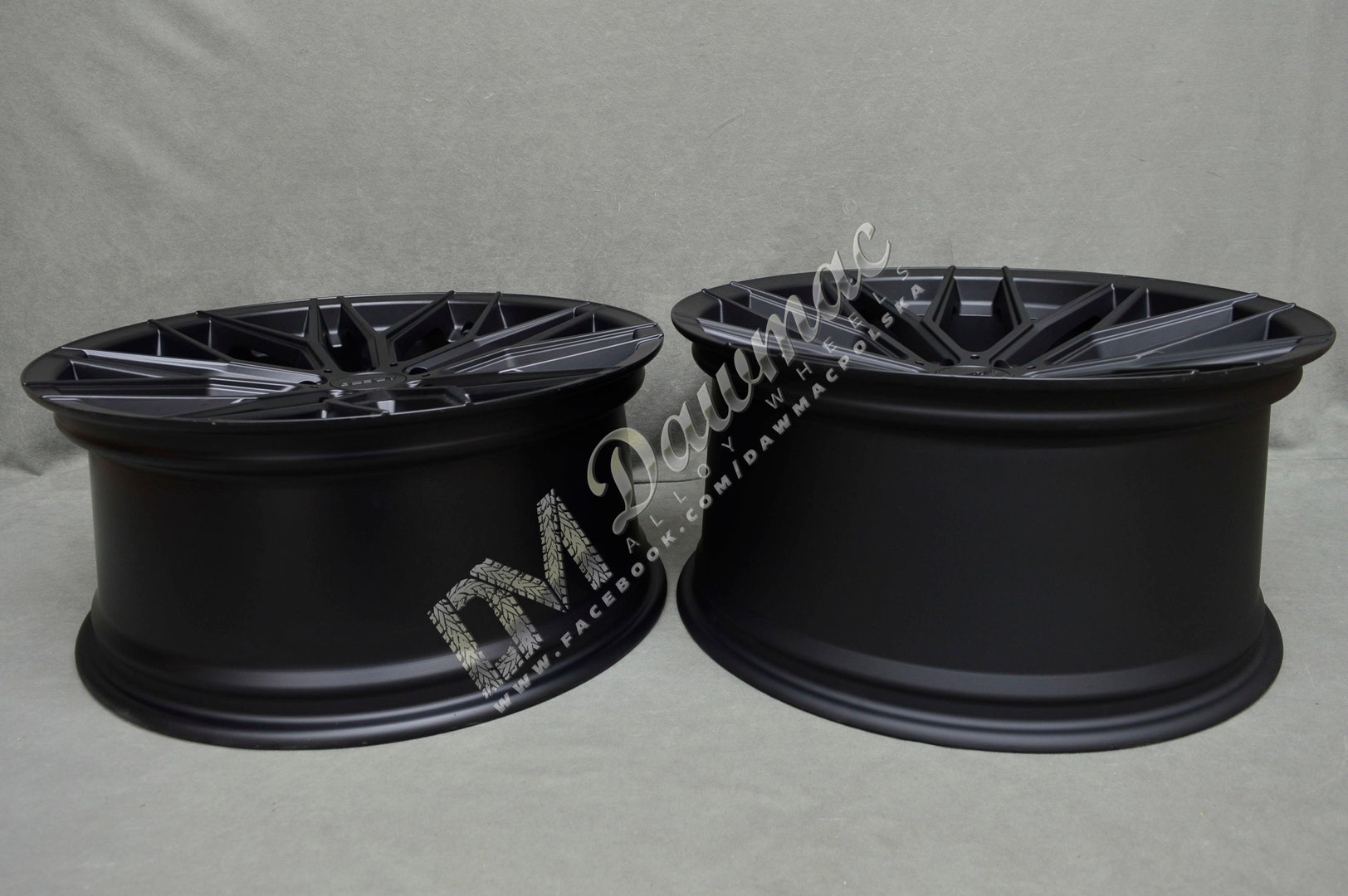 Arceo Valencia 20" 9J ET35 + 10J ET40 5x114,3 Matt Black - obrazek 10