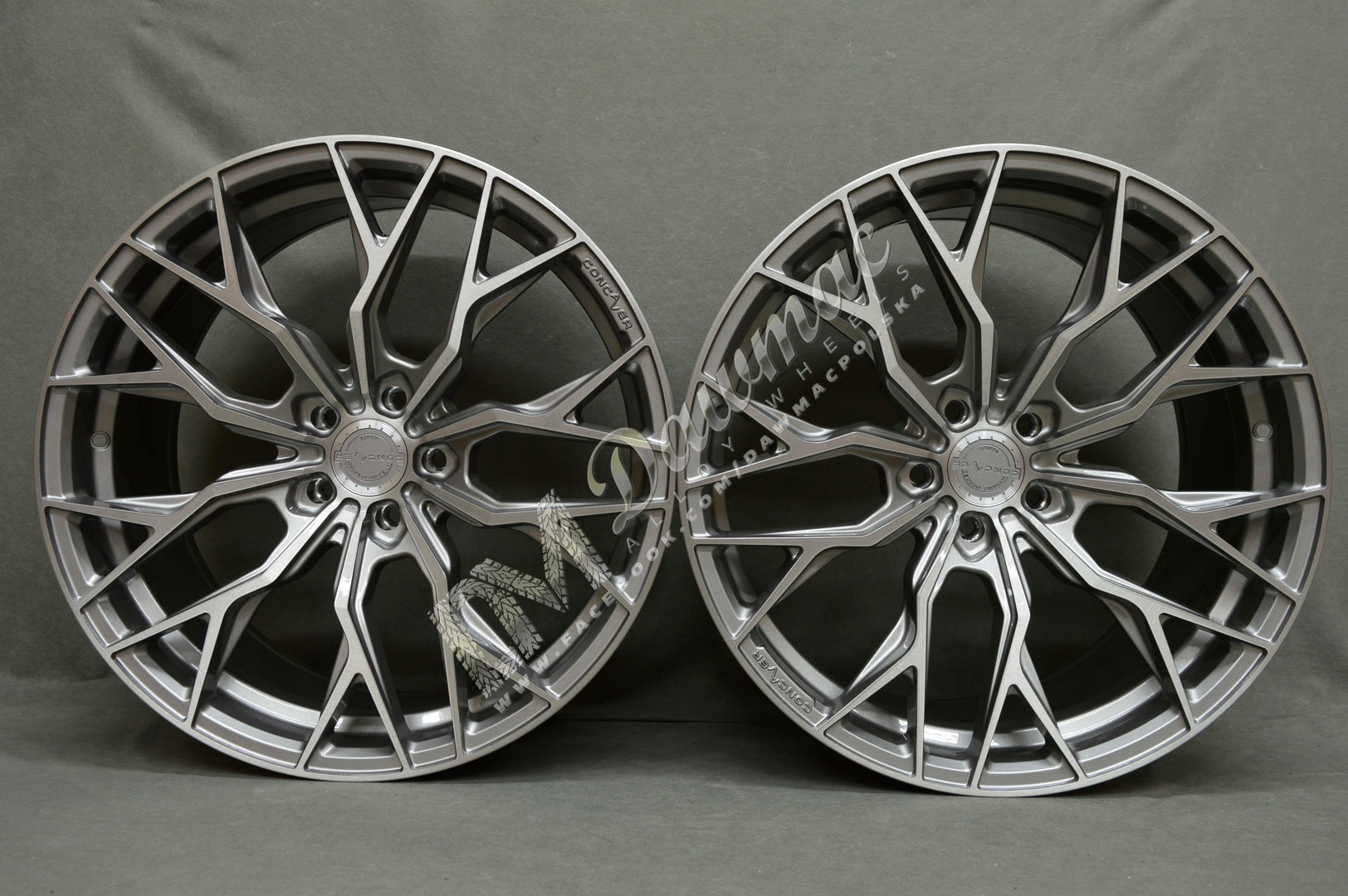 Concaver CVR1 19" 9,5J ET20-ET45 BLANK Brushed Titanium - obrazek 2