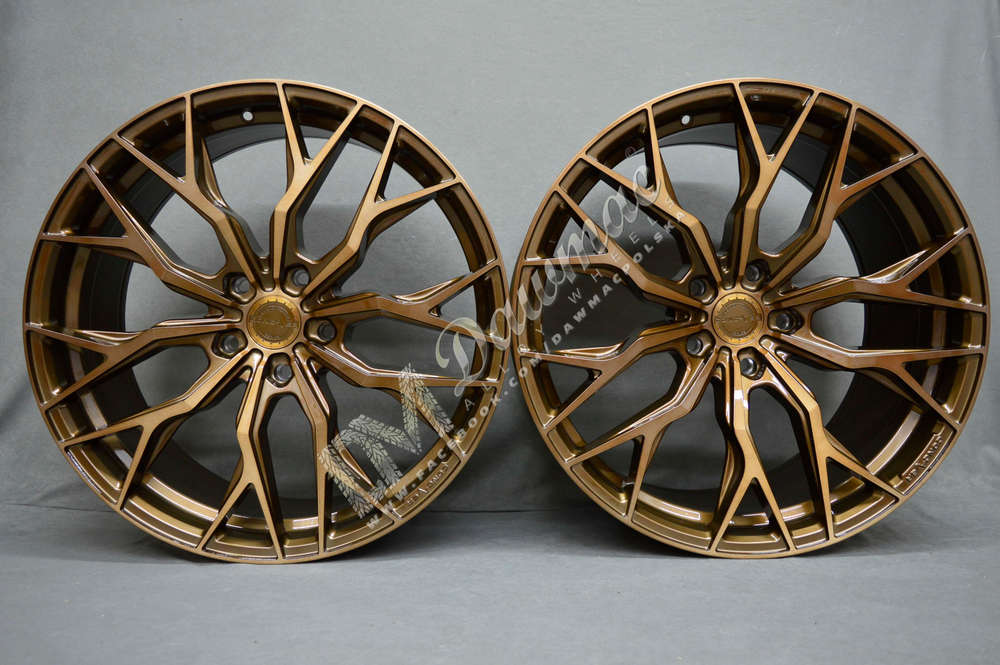 Concaver CVR1 23" 10,5J ET5-ET46 + 11,5J ET0-ET58 BLANK Brushed Bronze