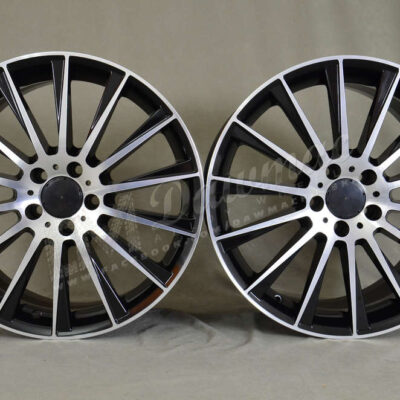 Arceo DY13 19" 8J ET44 + 9J ET48 5x112 Black Diamond