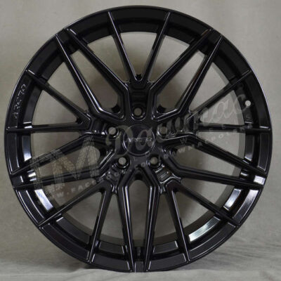 Arceo Sevilla 19" 8,5J ET33 5x120 Gloss Black