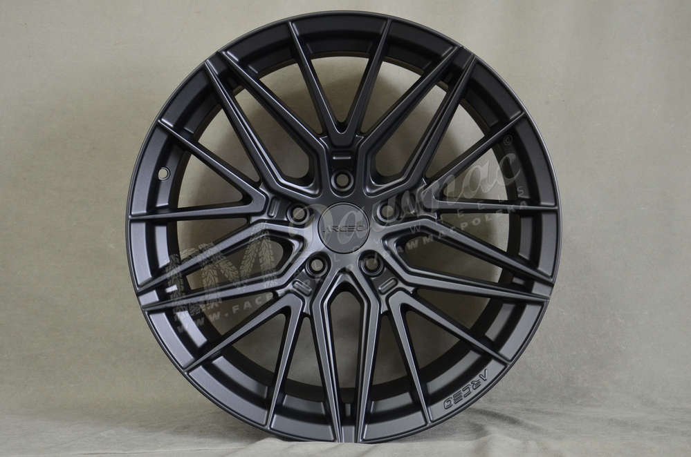 Arceo Sevilla 19" 9,5J ET37 5x120 Matt Black