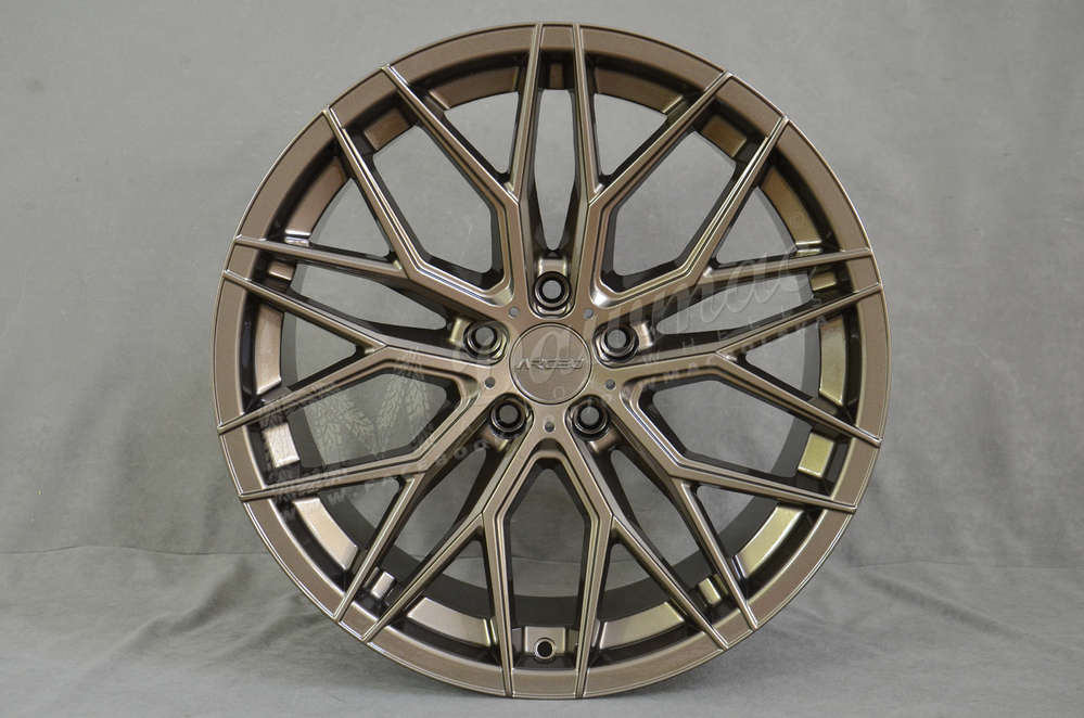 Arceo Valencia 19" 8,5J ET35 5x114,3 Glossy Bronze