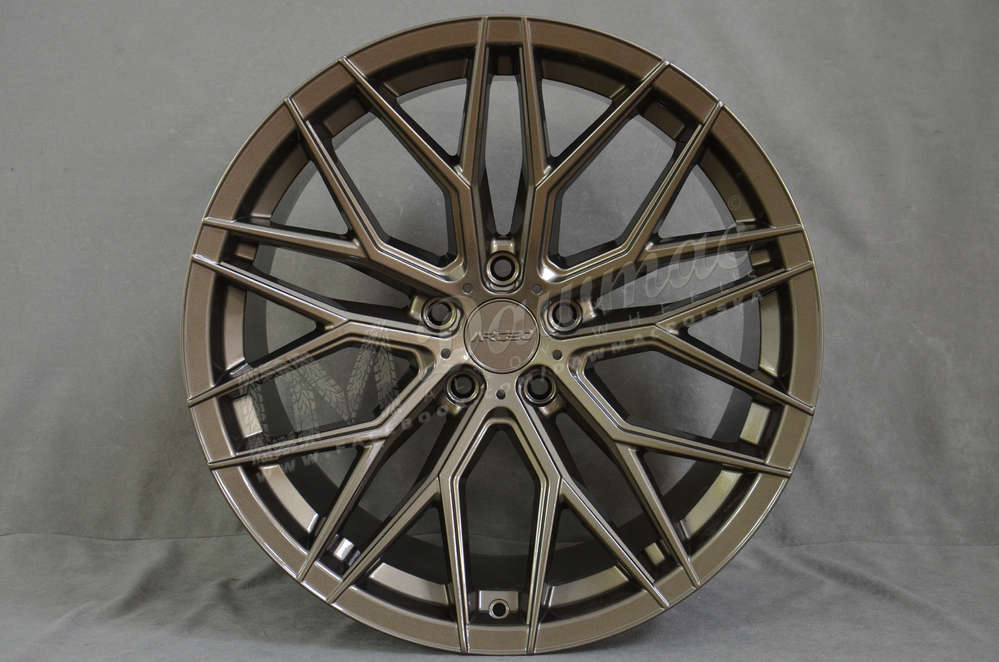 Arceo Valencia 19" 9,5J ET40 5x114,3 Glossy Bronze