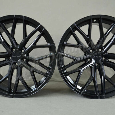 Arceo Valencia 20" 9J ET30 + 10J ET40 5x120 Gloss Black