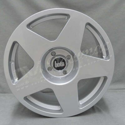 BOLA B10 19" 9,5J ET42-45 5x98-5x120 Crystal Silver