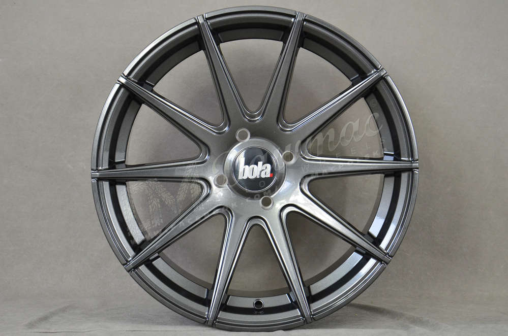 BOLA CSR 17" 8J ET35-45 4x98-5x120 Gloss Gunmetal