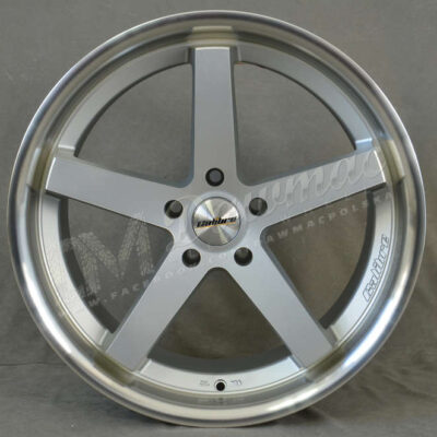 CALIBRE CC-V 18" 8,5J ET45 5x108 Silver