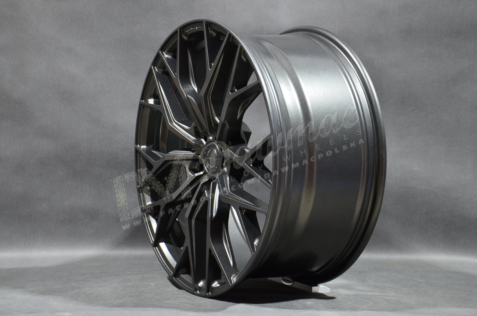 Concaver CVR1 21" 9J ET10-52 + 11J ET11-ET52 BLANK Carbon Graphite - obrazek 3