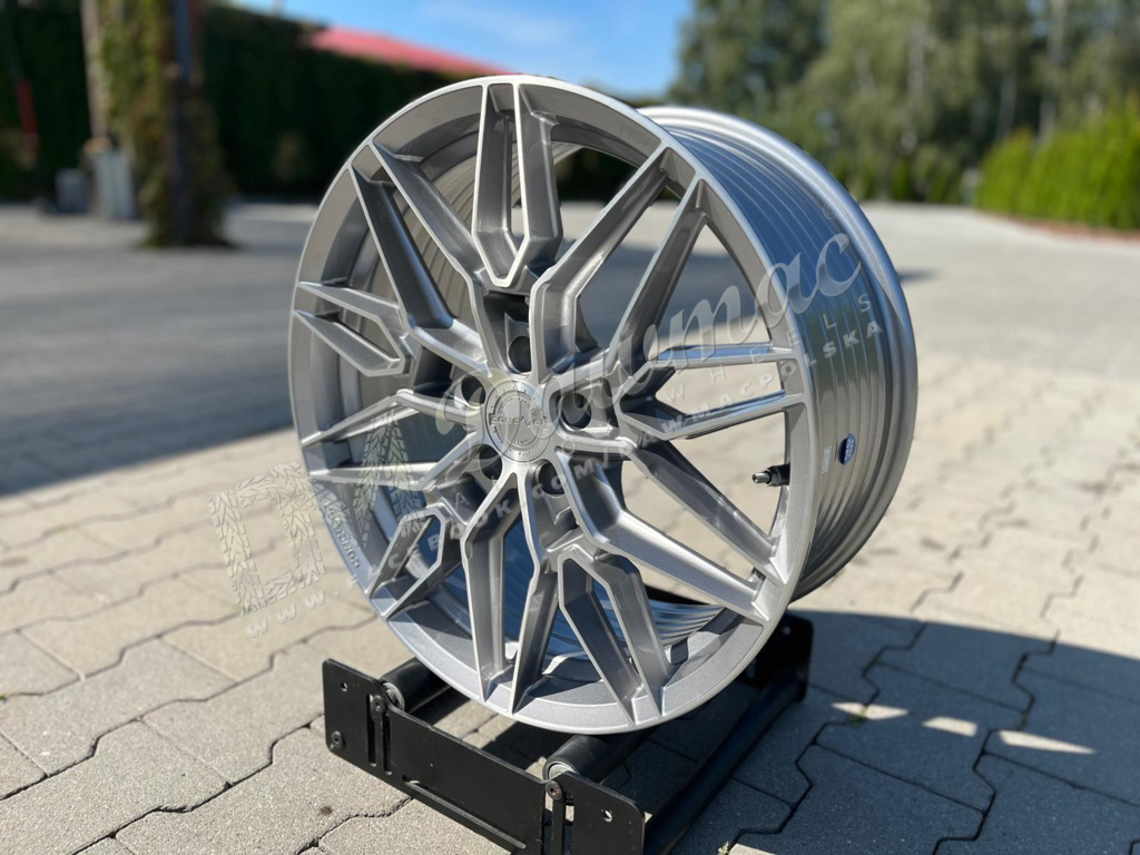 Concaver CVR6 19" 9J ET20-ET51 BLANK Brushed Titanium - obrazek 4