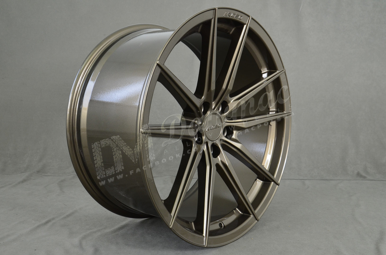 Arceo Monaco 19" 9,5J ET37 5x120 Glossy Bronze - obrazek 3