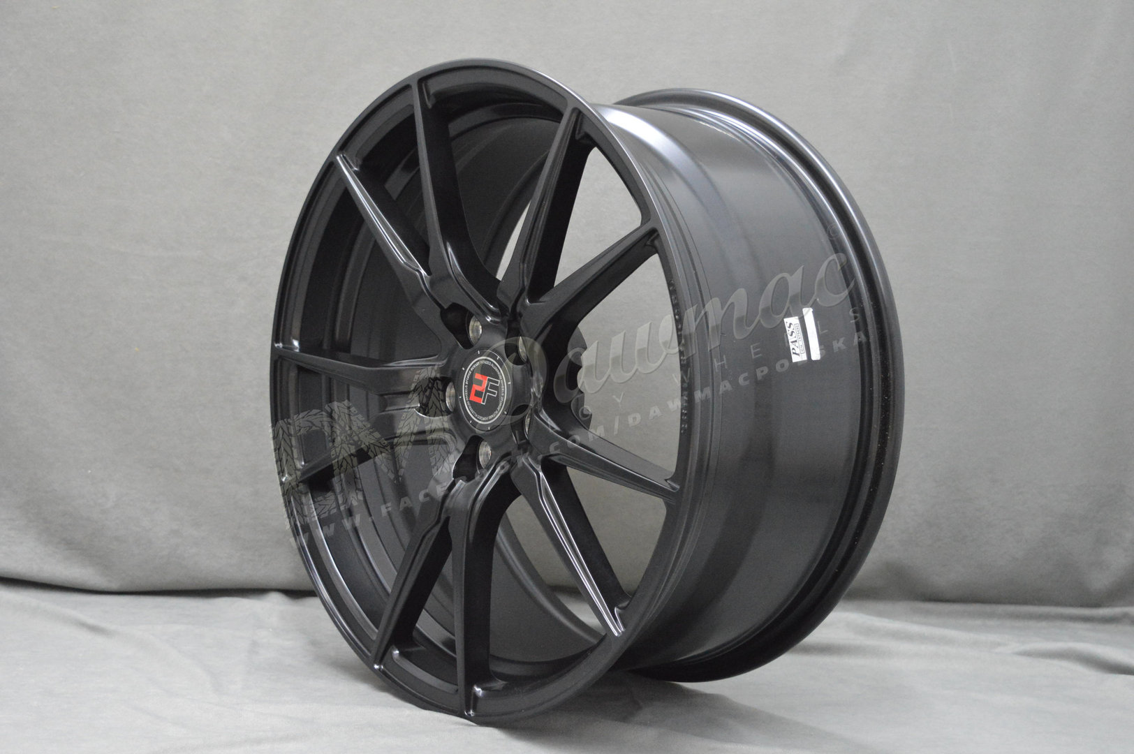 2Forge ZF2 19" 9,5J ET15-ET48 5x100-5x130 Matt Black - obrazek 3