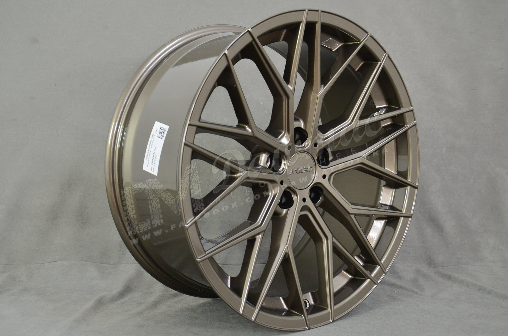 Arceo Valencia 19" 8,5J ET35 5x114,3 Glossy Bronze - obrazek 3