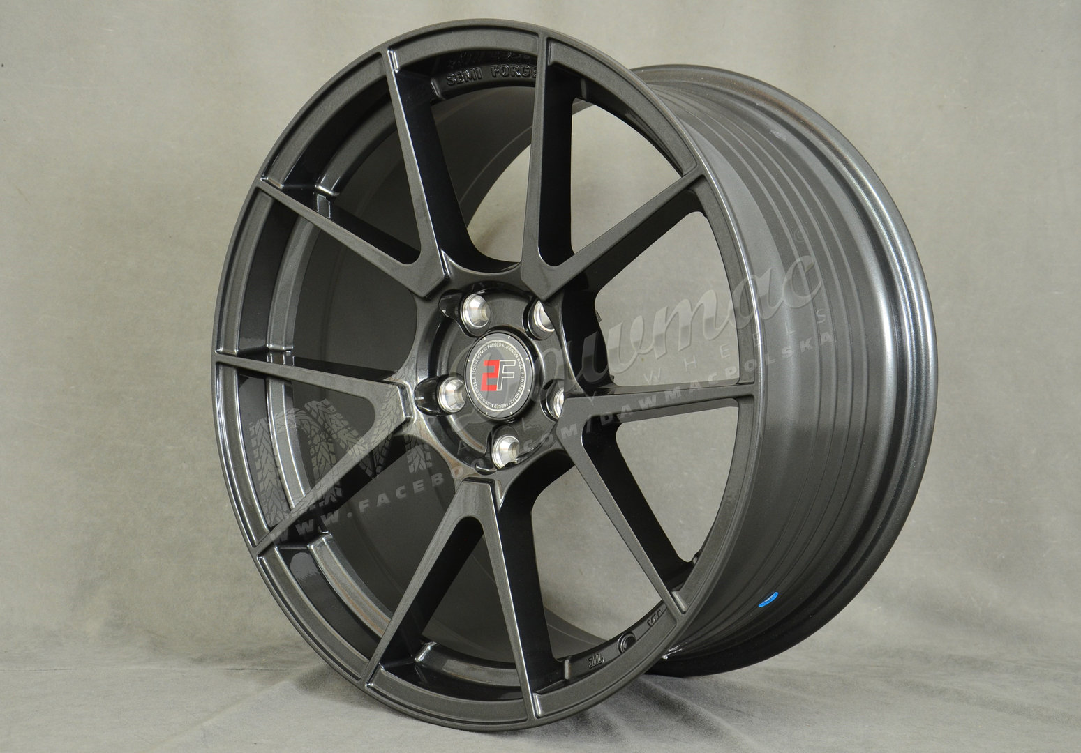 2Forge ZF6 19" 9,5J ET15-ET45 5x100-5x130 Gloss Gunmetal - obrazek 4