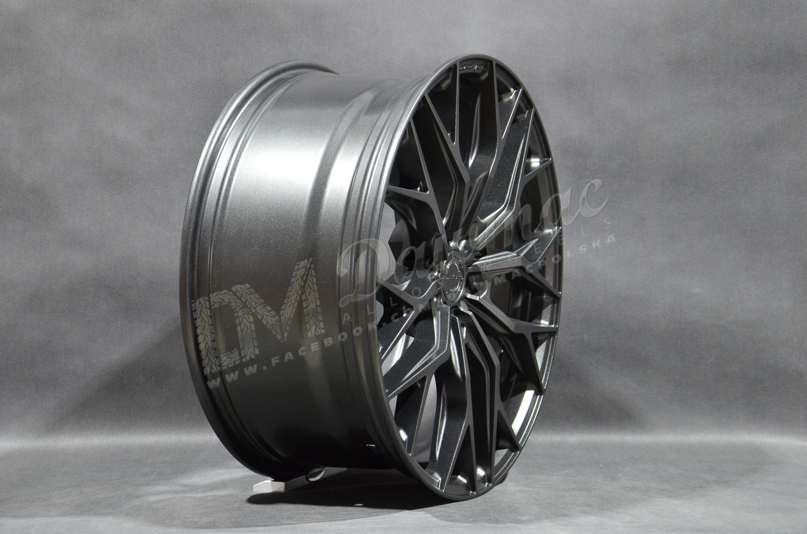 Concaver CVR1 21" 9J ET10-52 + 10,5J ET10-ET46 BLANK Carbon Graphite - obrazek 4