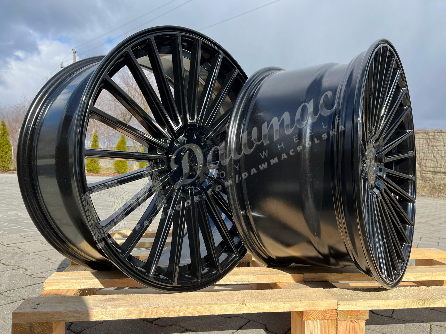 AXE EX50 22" 10J ET30 + 11,5J ET45 5x108-5x130 Gloss Black - obrazek 4