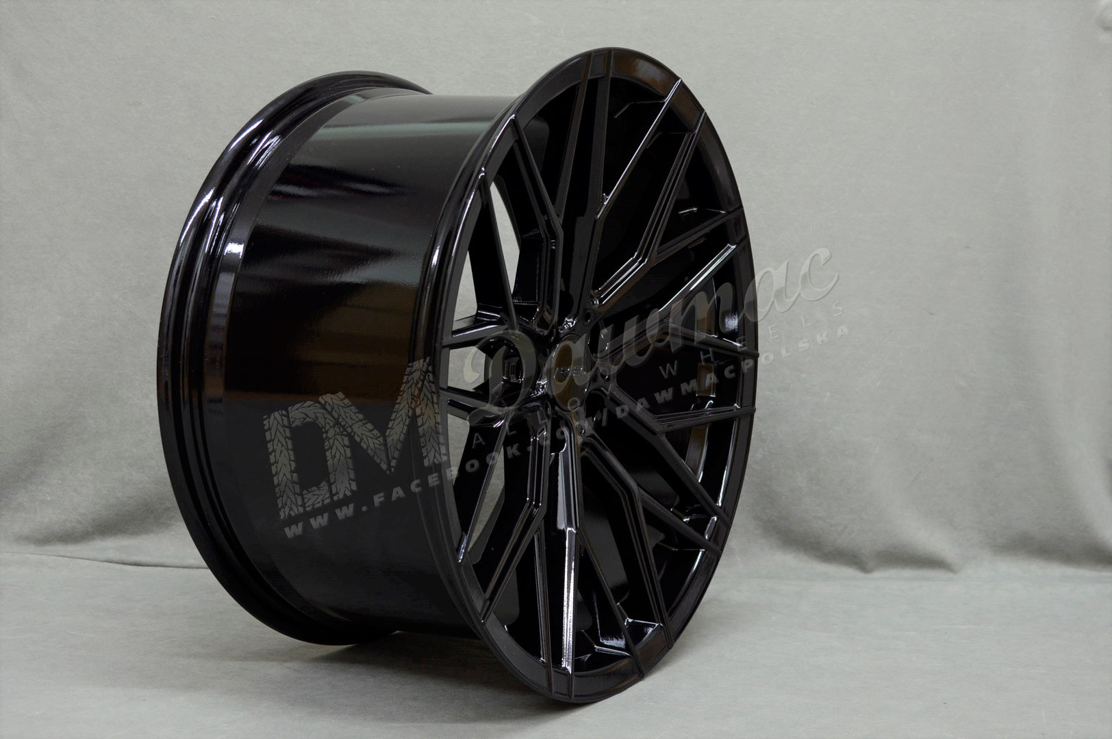 Arceo Valencia 19" 9,5J ET37 5x108 Gloss Black - obrazek 4