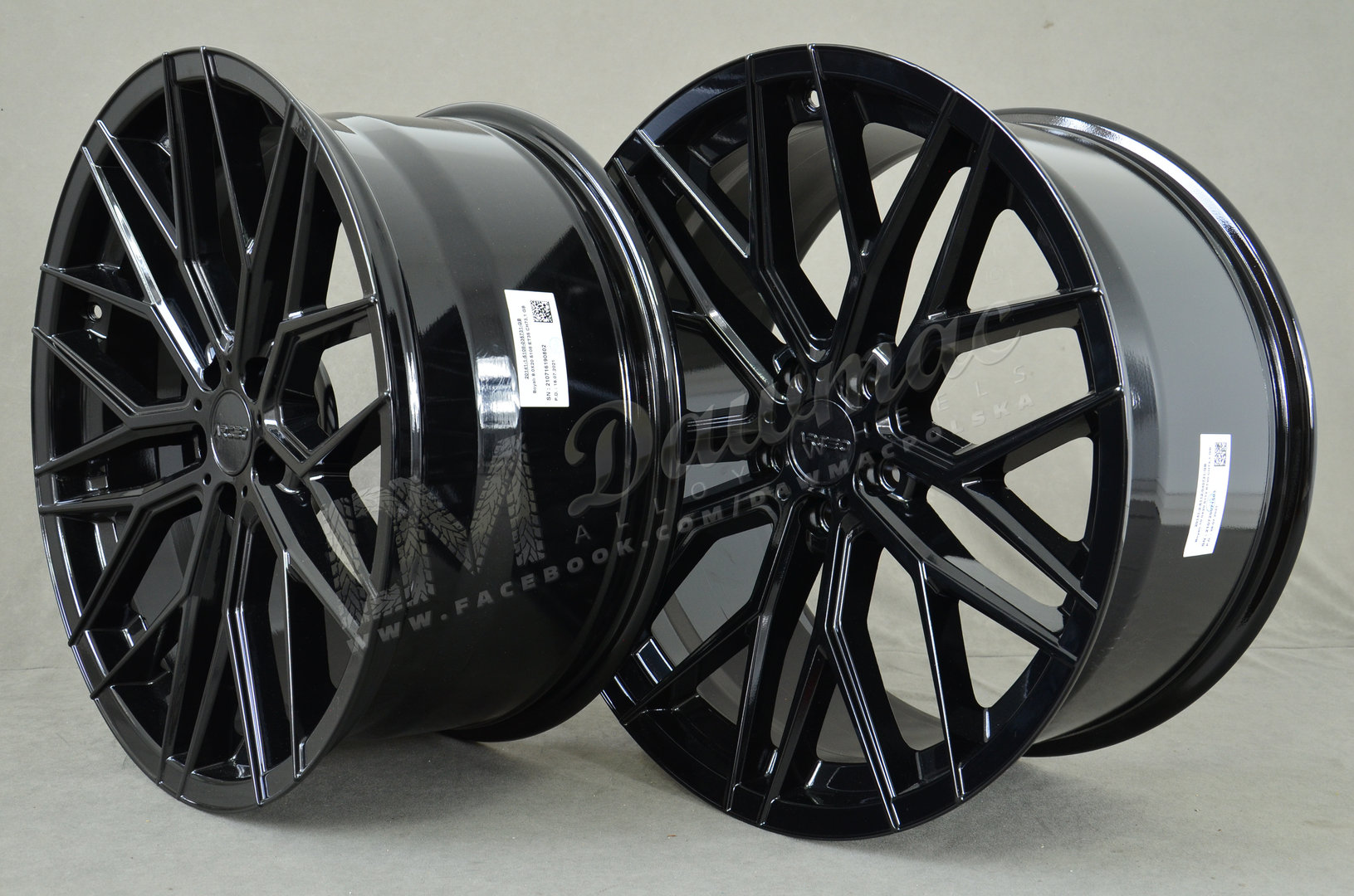 Arceo Valencia 20" 9J ET35 + 10J ET40 5x114,3 Gloss Black - obrazek 4