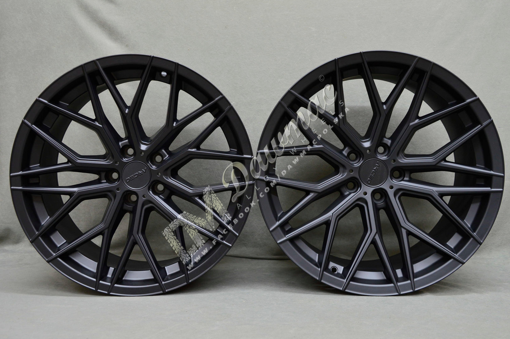 Arceo Valencia 20" 9J ET35 + 10J ET40 5x114,3 Matt Black - obrazek 2