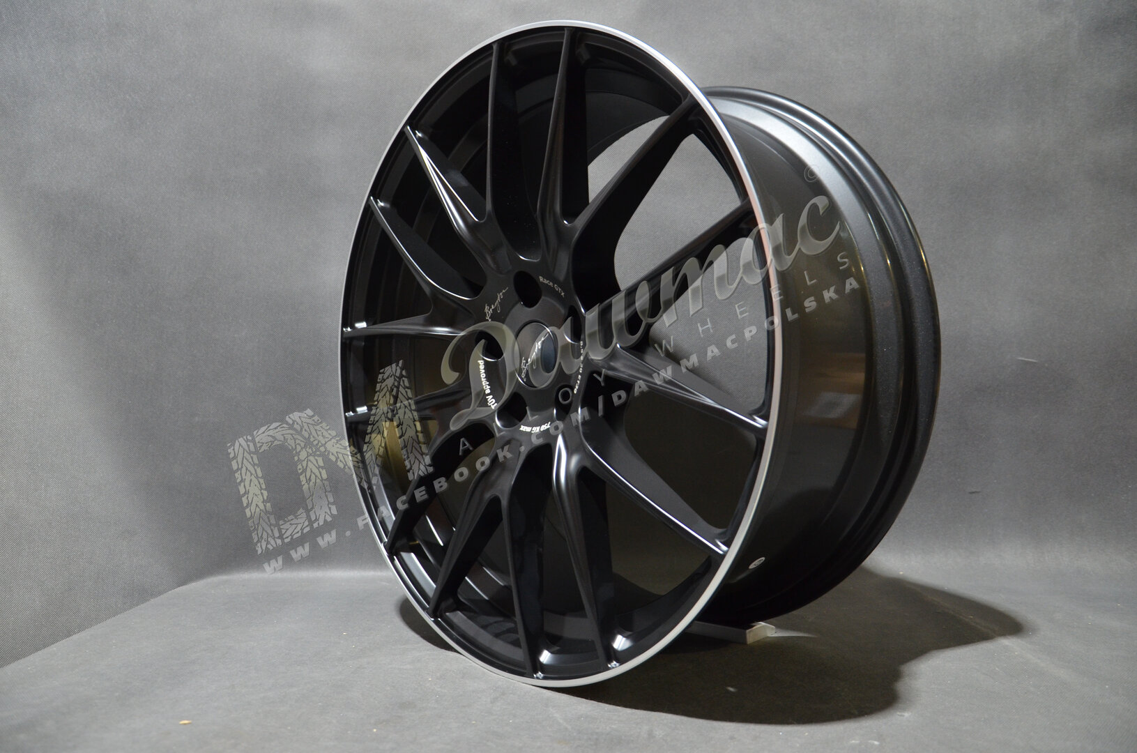 Breyton Race GTX 19" 8,5J ET47 5x112 Matt Black with Polished Lip - obrazek 4
