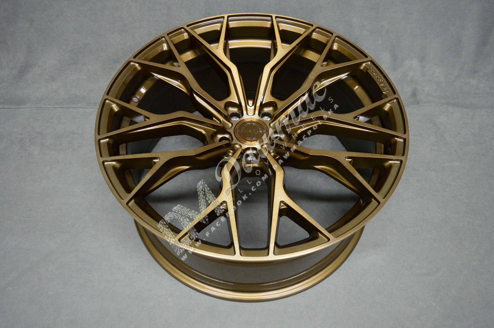 Concaver CVR1 20" 12J ET32-ET60 BLANK Brushed Titanium - obrazek 5