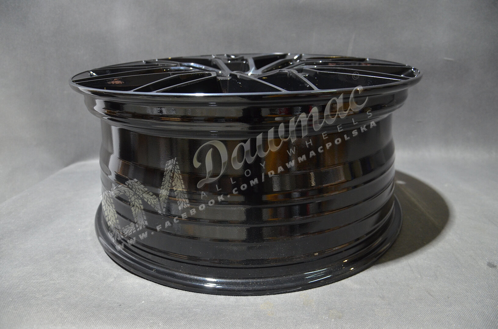 Concaver CVR6 20" 8J ET20-ET40 BLANK Double Tinted Black - obrazek 5