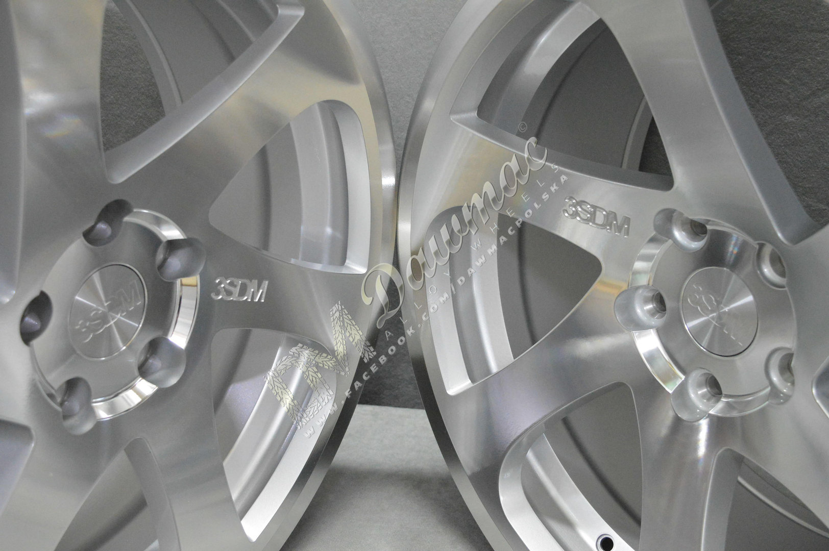 3SDM 0.06 19" 8,5J ET35 + 10J ET40 5x120 Mirror Silver - obrazek 5