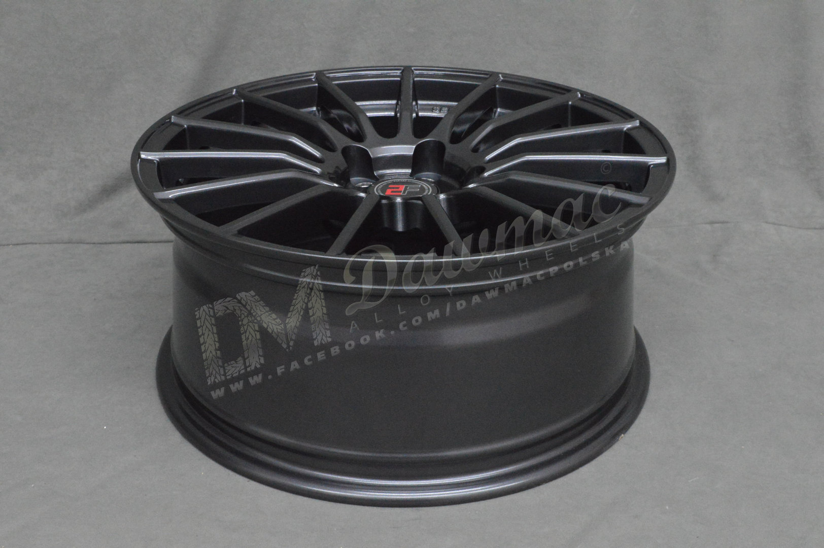 2Forge ZF1 18" 12J ET30-ET55 5x98-5x130 Gloss Gunmetal - obrazek 5