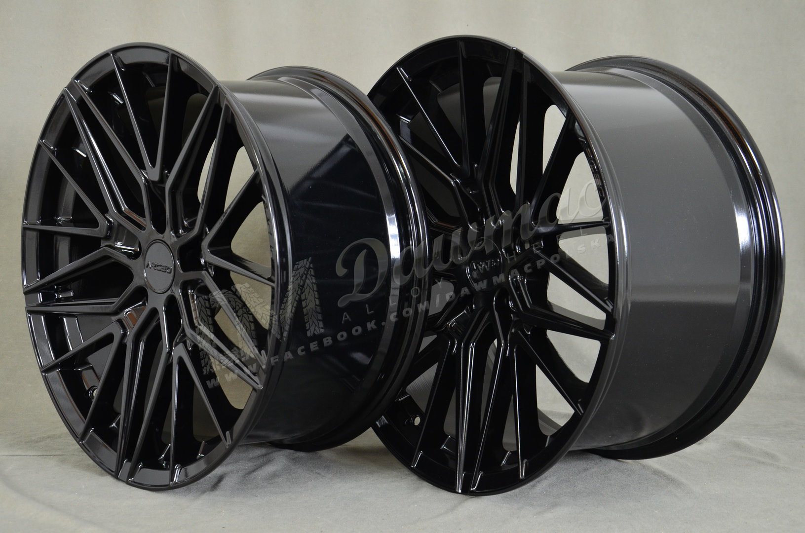 Arceo Sevilla 19" 8,5J ET33 + 9,5J ET37 5x120 Gloss Black - obrazek 5