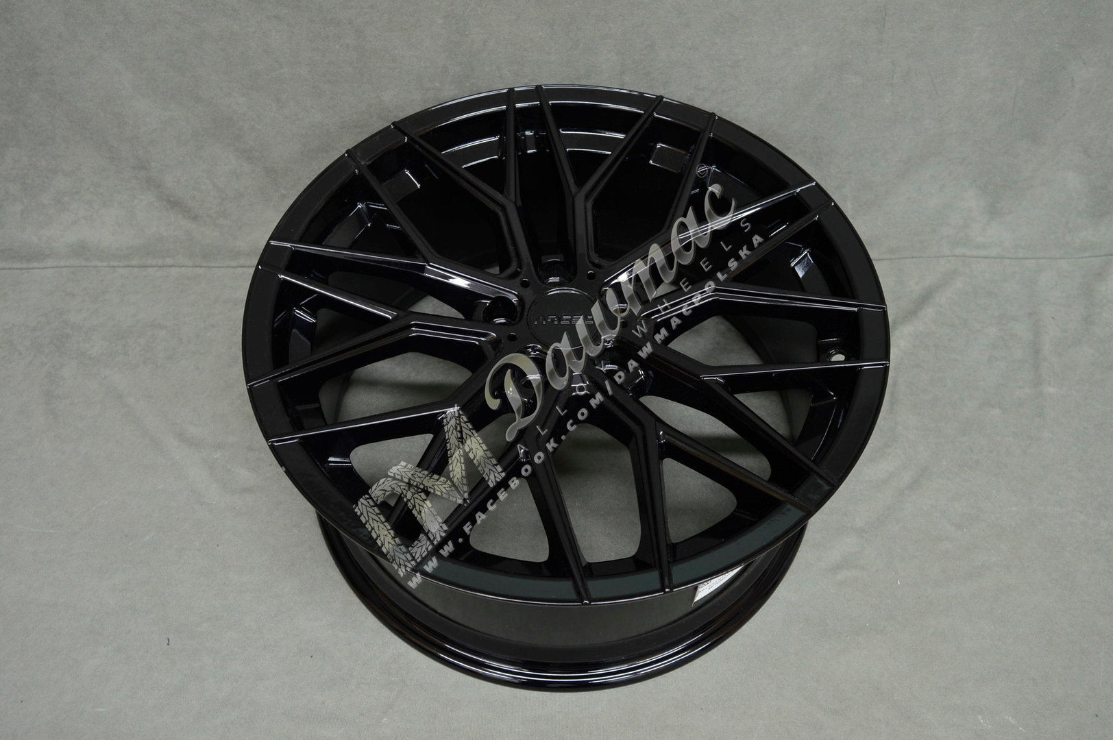 Arceo Valencia 19" 8,5J ET35 5x112 Gloss Black - obrazek 5
