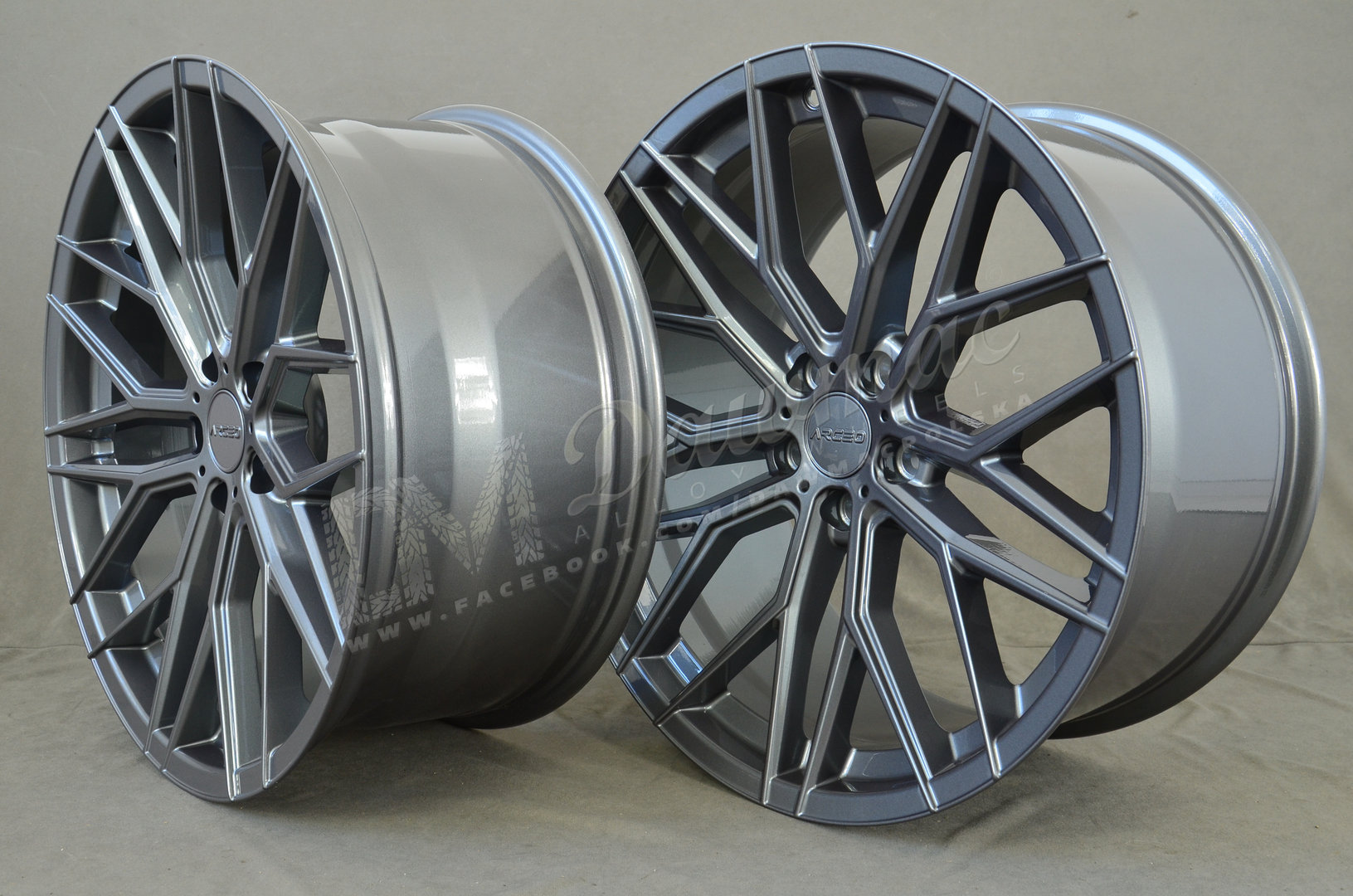 Arceo Valencia 20" 9J ET35 + 10J ET40 5x114,3 Titan - obrazek 5