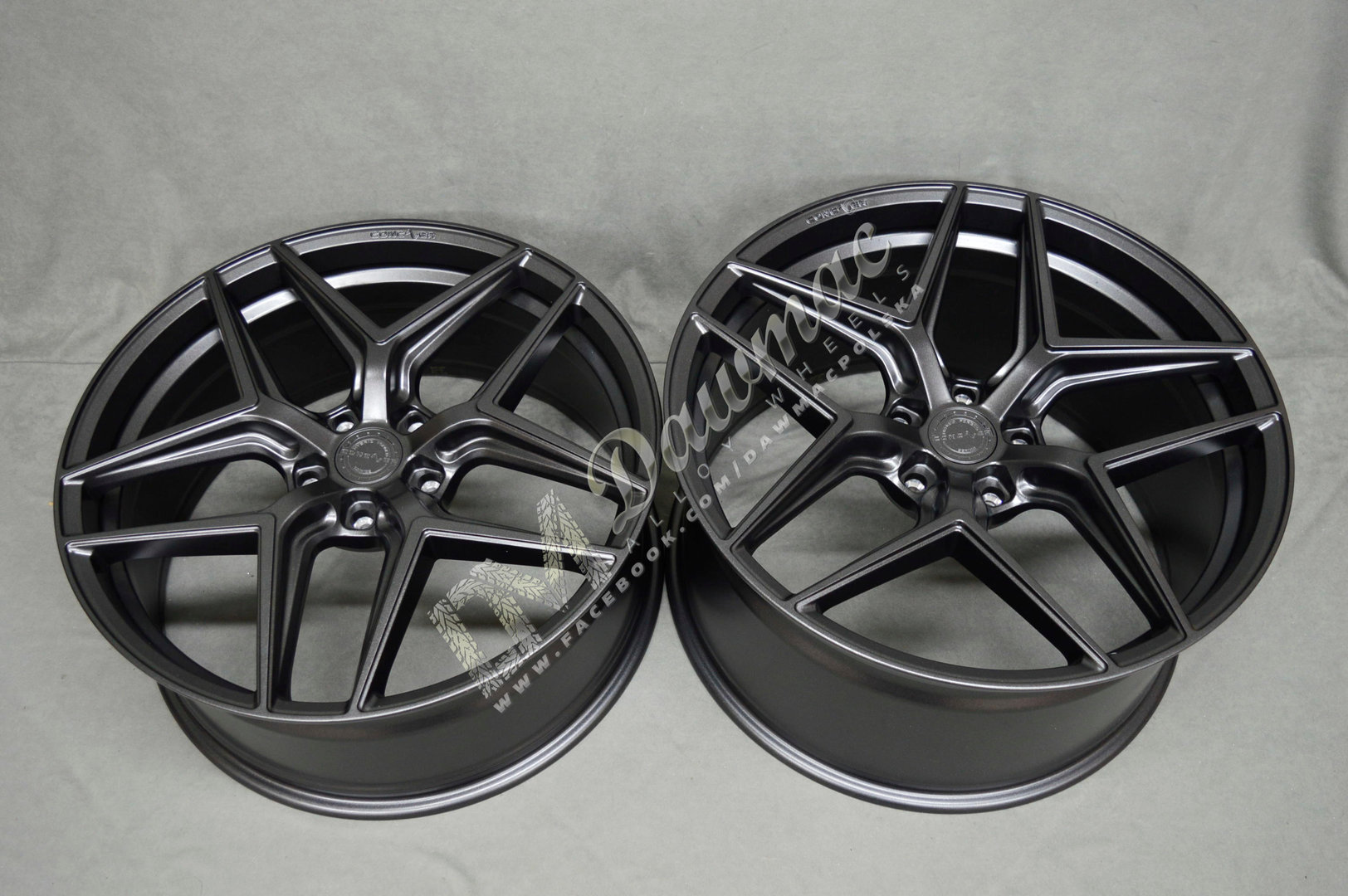 Concaver CVR2 20" 10J ET20-ET48 + 12J ET32-ET60 BLANK Carbon Graphite - obrazek 6