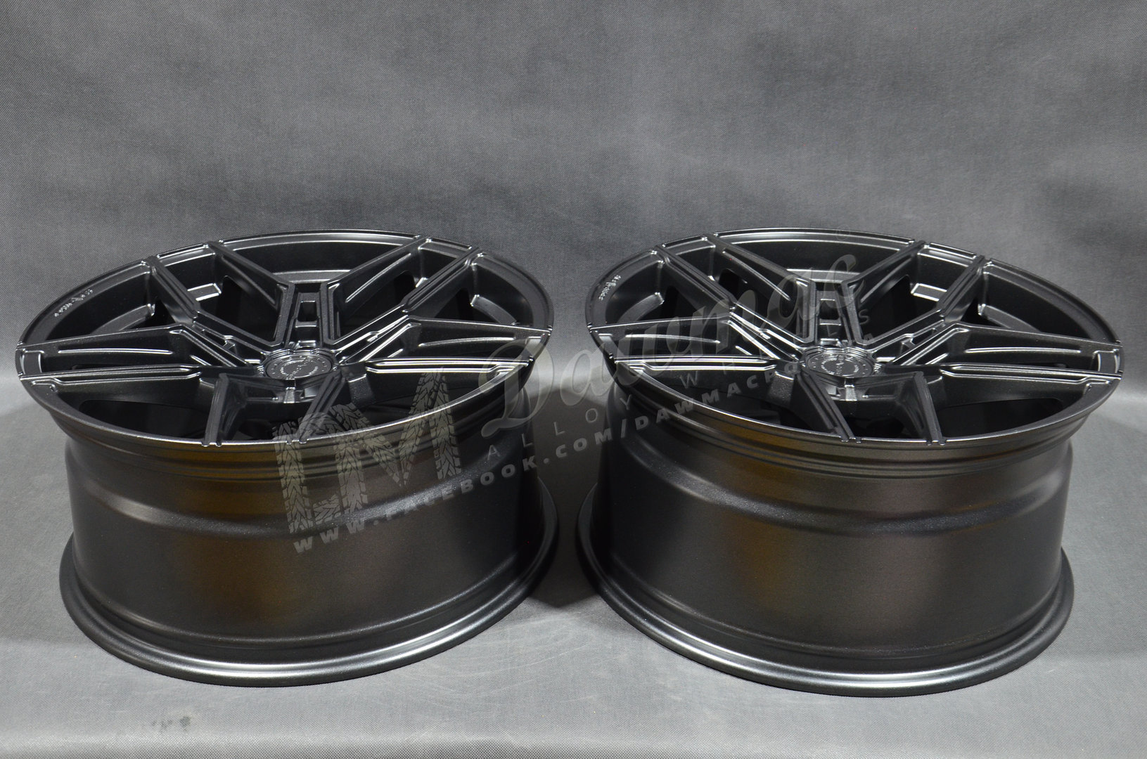 Concaver CVR5 20" 8J ET20-ET40 + 10J ET20-ET48 BLANK Carbon Graphite - obrazek 6