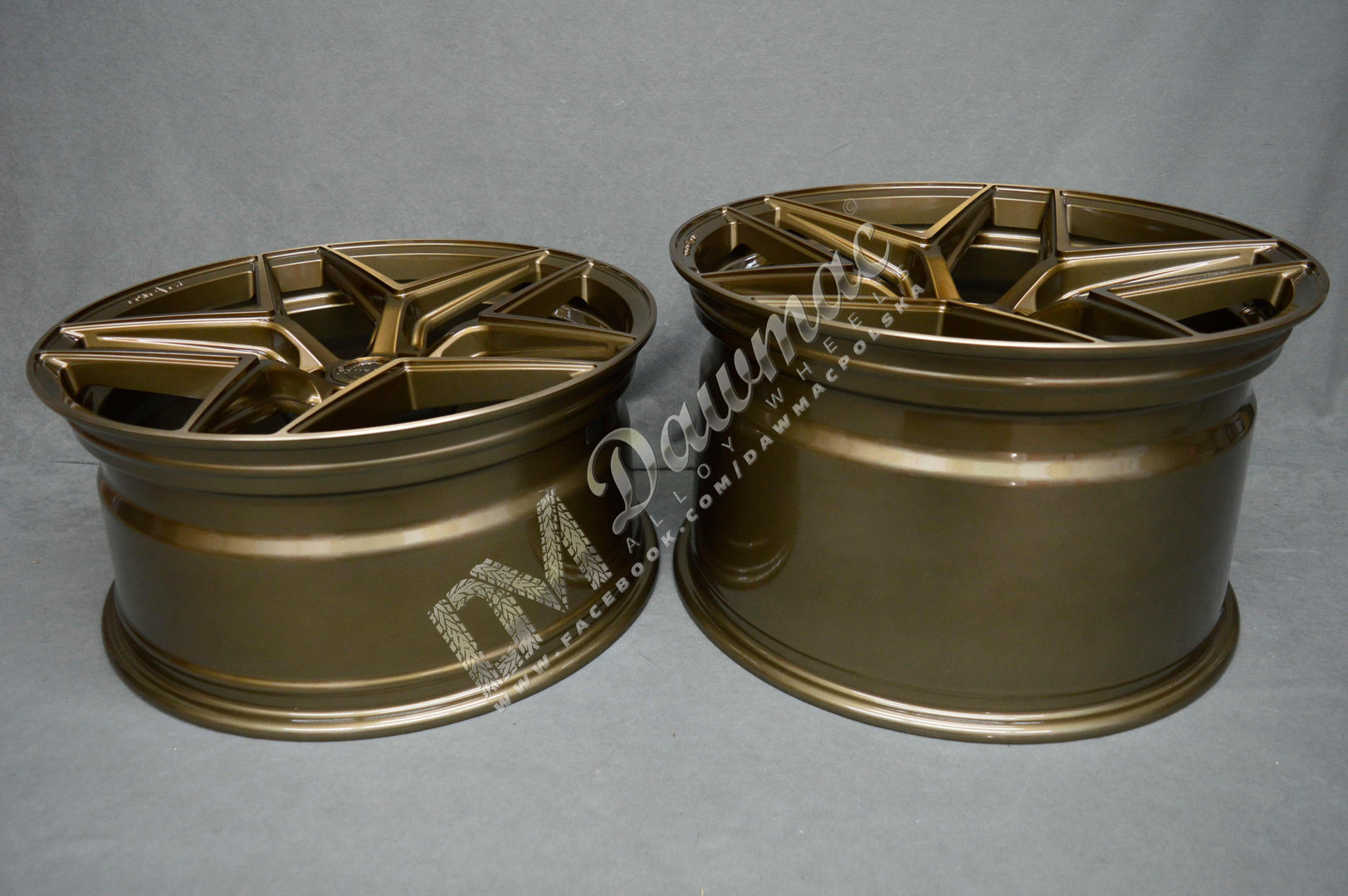 Concaver CVR2 21" 9,5J ET0-ET38 + 11J ET11-ET52 BLANK Brushed Bronze - obrazek 6