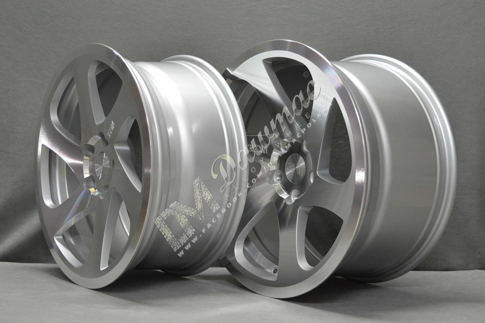 3SDM 0.06 19" 8,5J ET35 + 10J ET40 5x120 Mirror Silver - obrazek 6